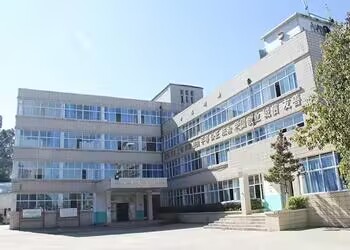 昆明滇越技工学校2024年三年制招生简章